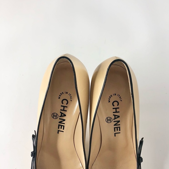 Chanel Retro Vintage Interlocking CC Bow Cap Toe Heeled Pumps 36.5 - Picture 4 of 10